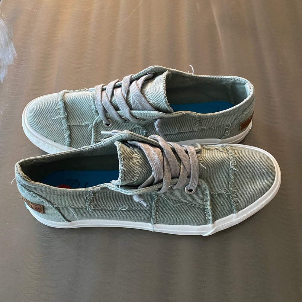 Blowfish sneakers